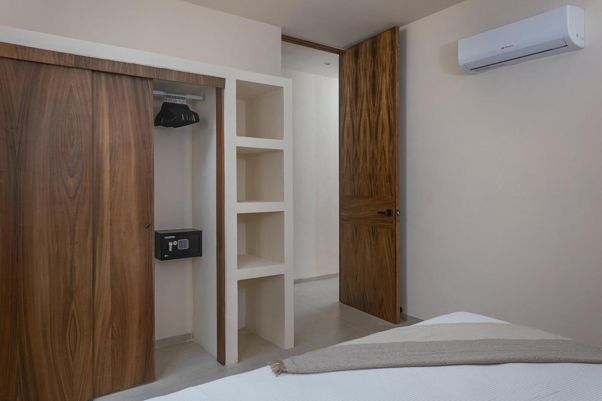 Ikana Puerto Aventuras Golf Getaway Exterior photo