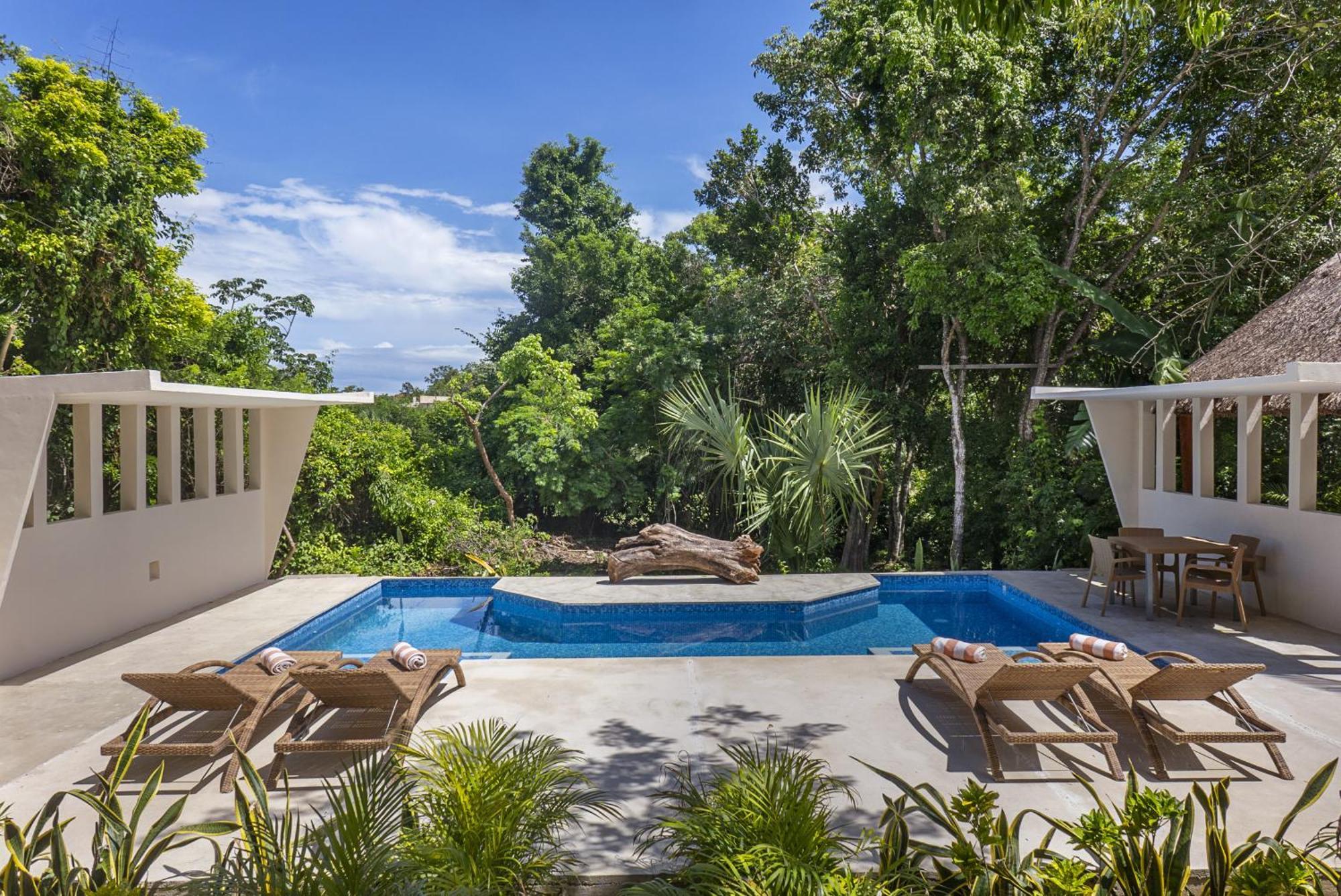 Ikana Puerto Aventuras Golf Getaway Exterior photo